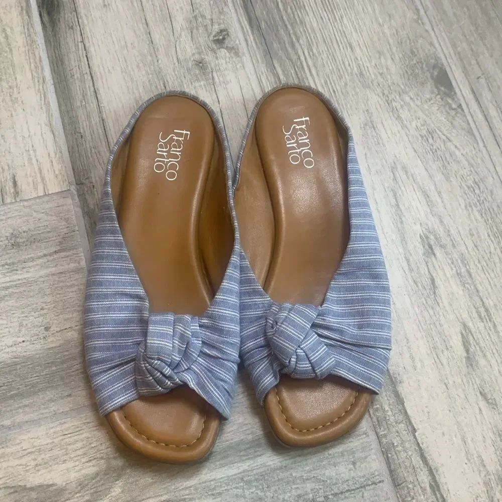 Franco Sarto Blue Striped Women's Slide Sandals Size 8